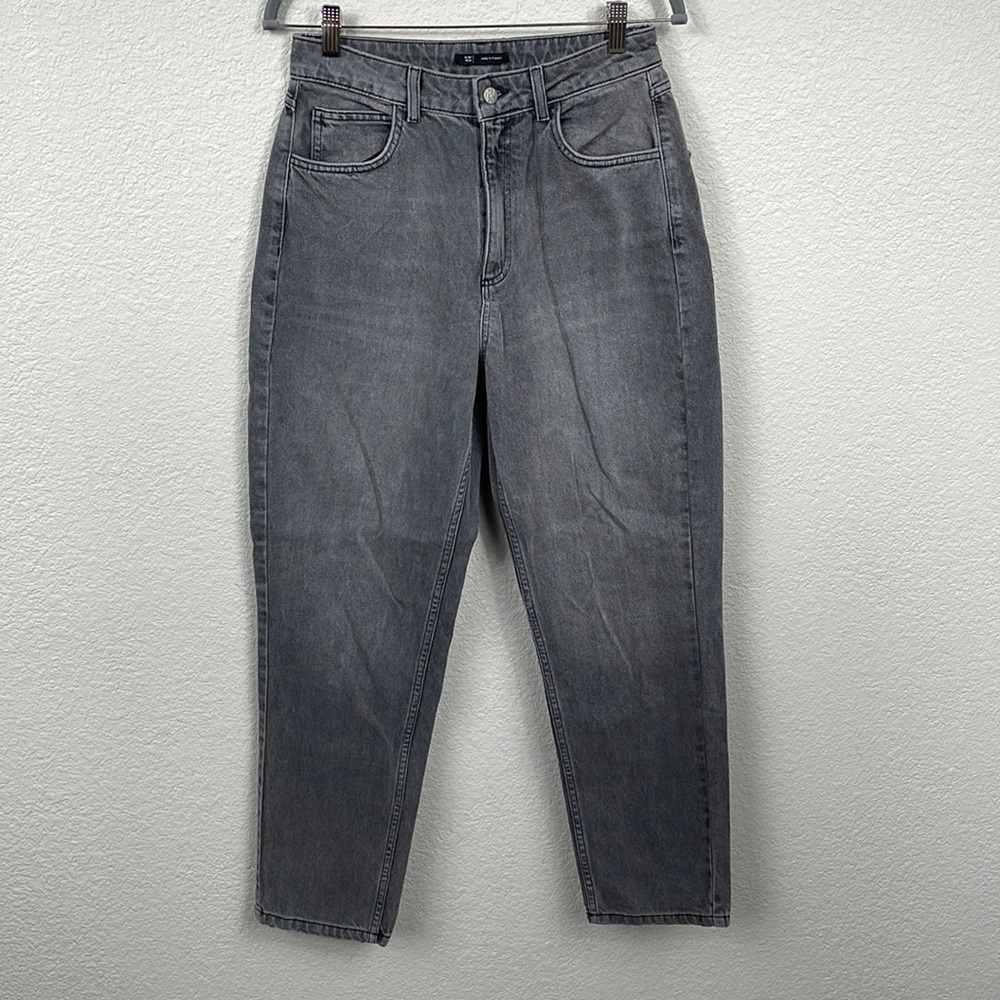 Reclaimed Vintage RV Ultra High Rise Mom Jeans Rigid Denim Faded Black Sz 30